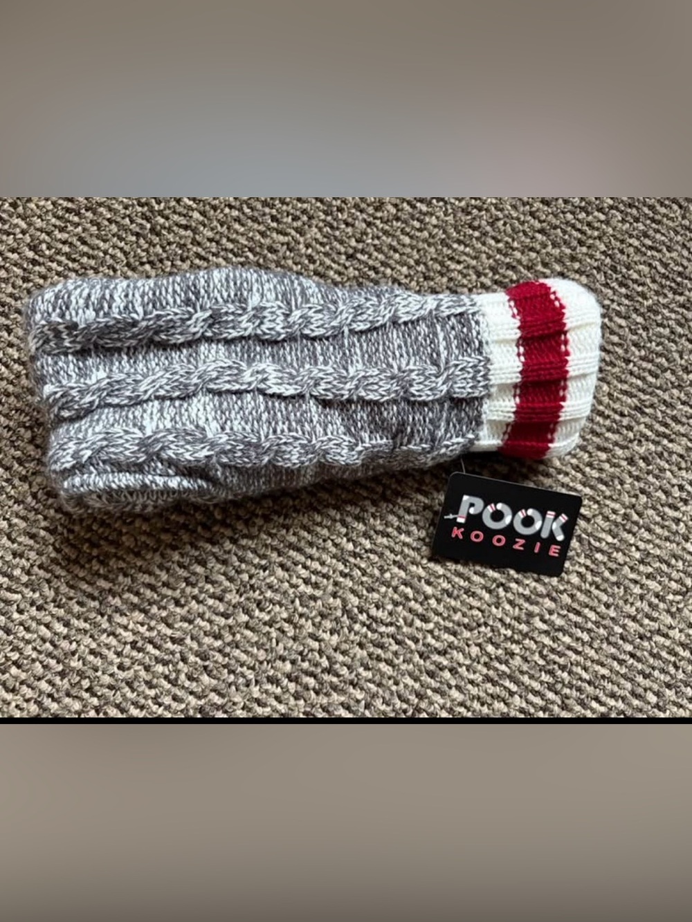POOK Koozie Gray Cable Knit Bottle Sleeve with Red & White Cuff